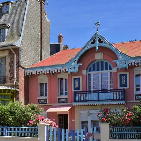 Lovely In Eu With Kitchen * Eu (Seine-Maritime)